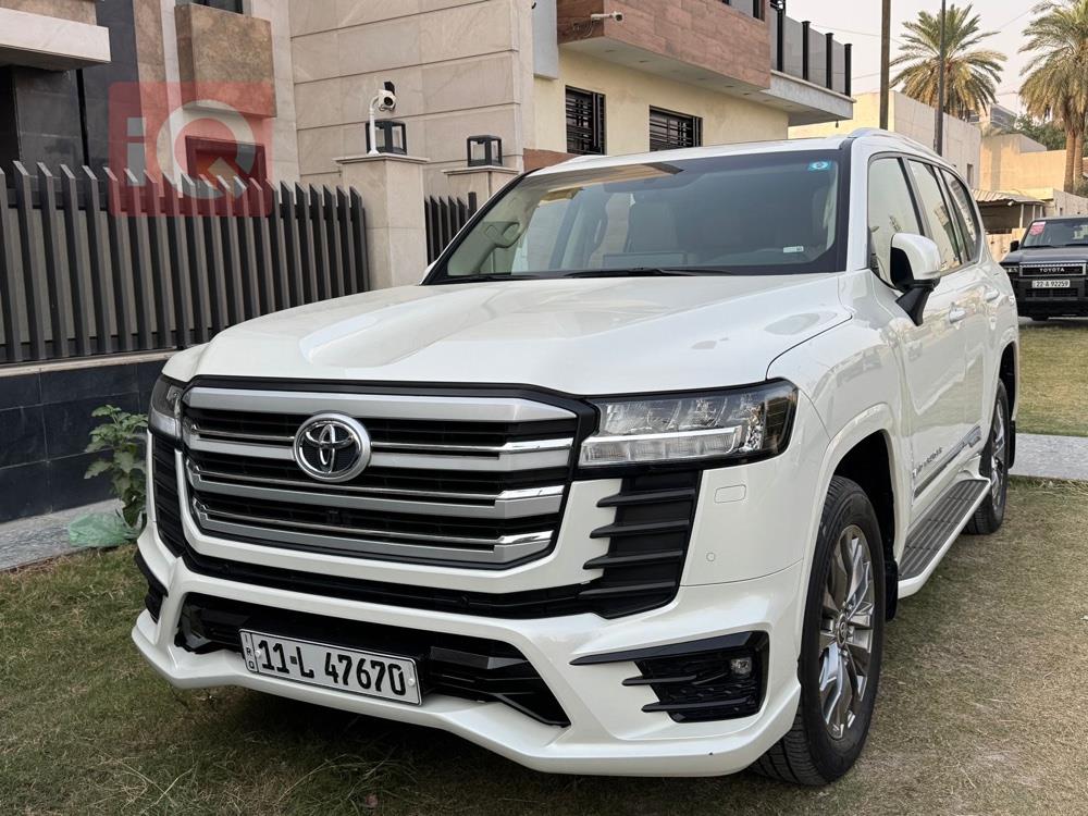 تويوتا لاندكروزر